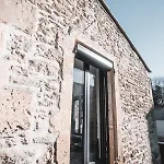 Mazet En Pierre Avec Jardin Privatif *