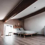 펜션 Mazet En Pierre Avec Jardin Privatif