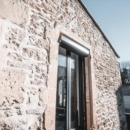 Mazet En Pierre Avec Jardin Privatif *